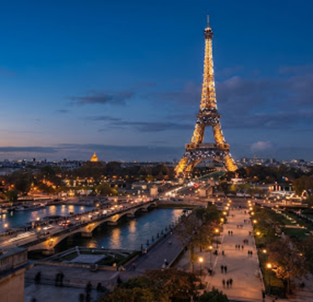 Paris river evening cruise view